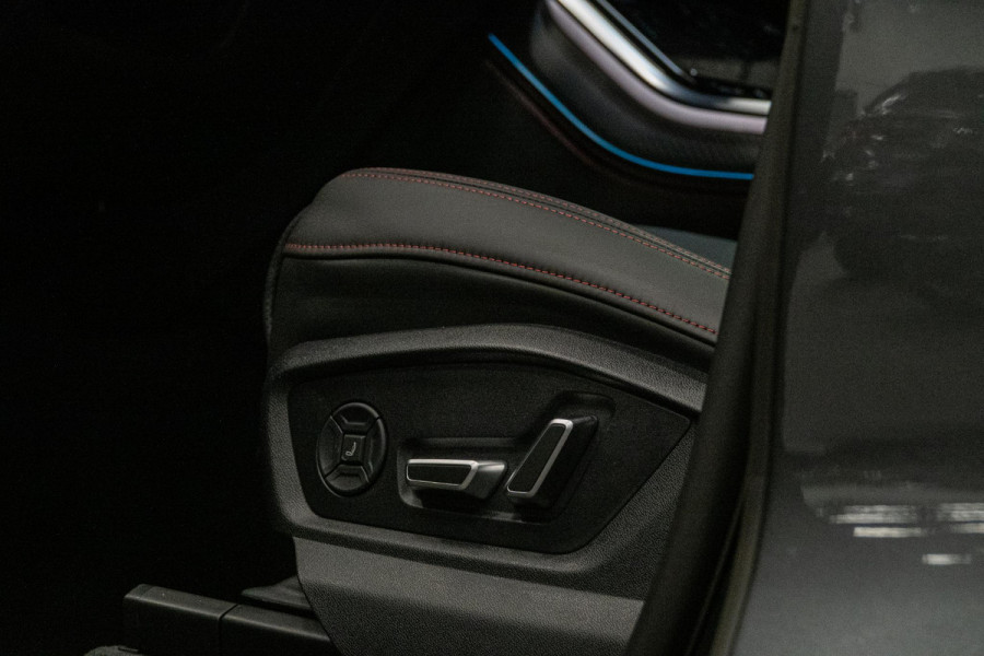Audi Q8 60 TFSI e quattro Pro Line S Competition *Vierwielbesturing / Bang & Olufsen / Carbon-pakket / Stoelmassage & -ventilatie / Panorama / Soft-Close*