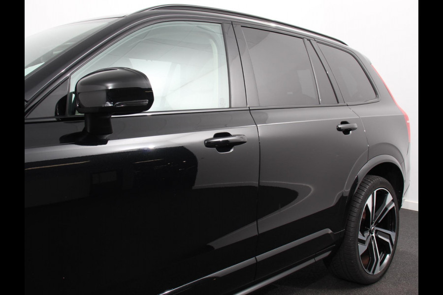 Volvo XC90 2.0 T8 Recharge AWD Ultimate Dark | Leder | Panorama-schuifdak | Navigatie | Electrisch bedienbare achterklep | Camera 360* | Elektrische trekhaak Adaptieve cruise control | Keyless | Verwarmde stoelen | LED | Stuurverwarming | Apple Carplay/ Android Auto