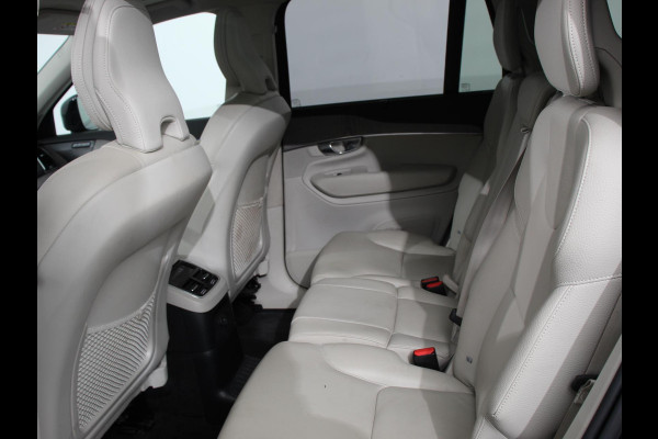 Volvo XC90 2.0 T8 Recharge AWD Ultimate Dark | Leder | Panorama-schuifdak | Navigatie | Electrisch bedienbare achterklep | Camera 360* | Elektrische trekhaak Adaptieve cruise control | Keyless | Verwarmde stoelen | LED | Stuurverwarming | Apple Carplay/ Android Auto