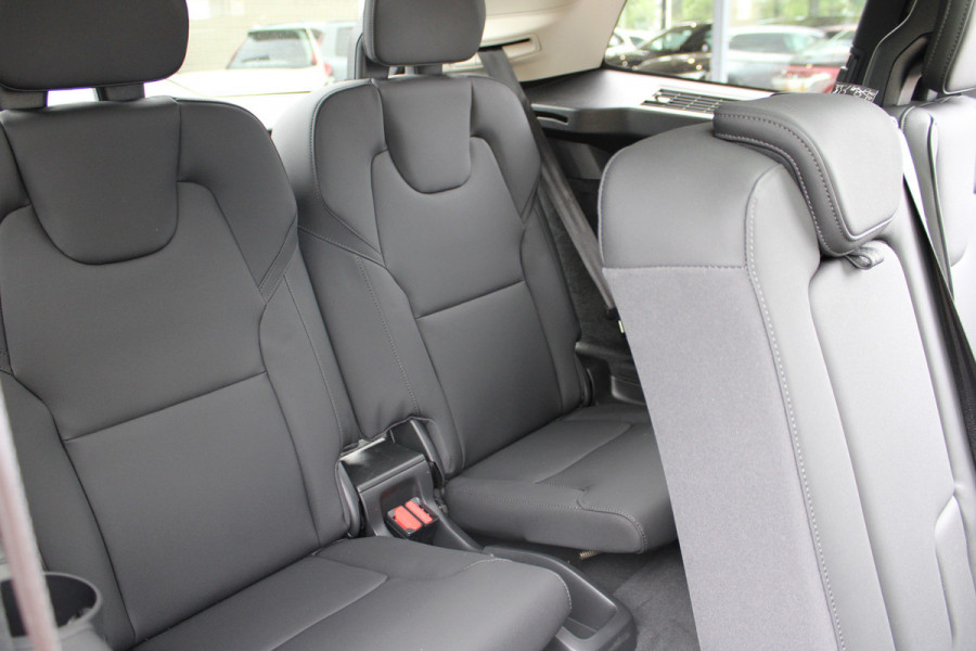 Volvo XC90 2.0 T8 Plug-in hybrid AWD Plus Dark | Nieuw Model | Panoramadak | H&K | 360 Camera | Leder | 21 ''