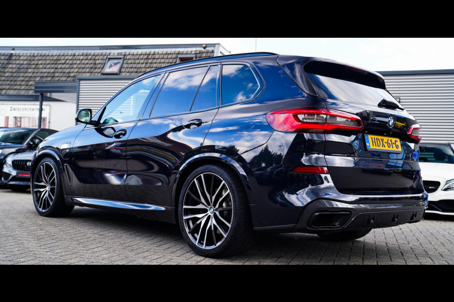 BMW X5 XDrive45e High Executive | Massage | Swarovski | Panorama | BMW Laser koplampen | Stoelverkoeling | Luchtvering | Head up |