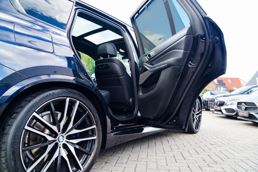 BMW X5 XDrive45e High Executive | Massage | Swarovski | Panorama | BMW Laser koplampen | Stoelverkoeling | Luchtvering | Head up |