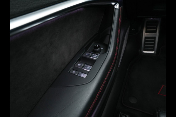 Audi RS6 Avant TFSI Quattro ! FULL-OPTIONS ! (INCL-BTW) Aut. *CERAMIC-BREAKS | VALCONA-LUXURY-LEATHER | HEAD-UP | LASER-LIGHT | BANG&OLUFSEN-ADVANCED | SOFT-CLOSE | ADAPTIVE-CRUISE | BLINDSPOT | TOP-VIEW | MEMORY-PACK | DAB+ | ...