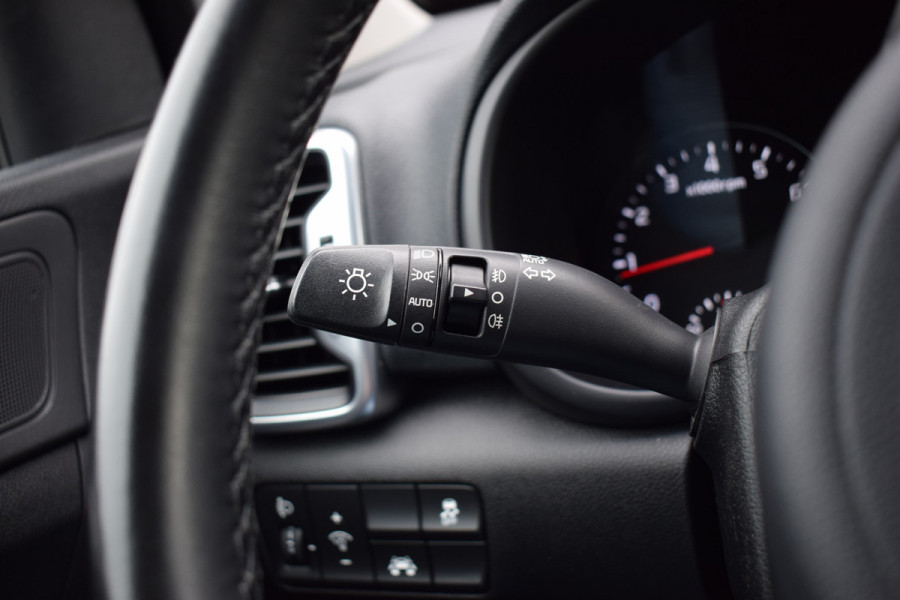 Kia Sportage 1.6 GDI Style Edition | Apple CarPlay | Leer | Stoelverw. | Camera