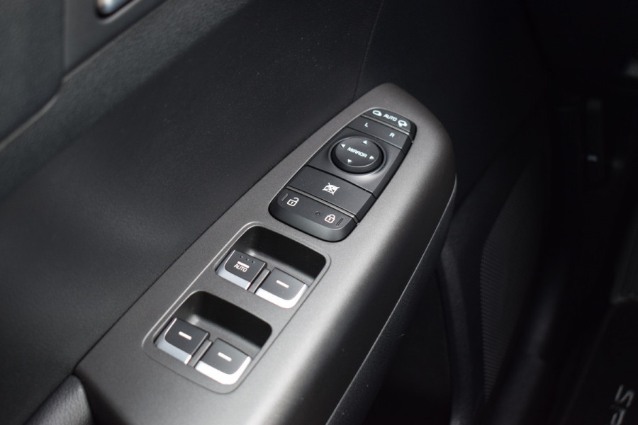 Kia Sportage 1.6 GDI Style Edition | Apple CarPlay | Leer | Stoelverw. | Camera