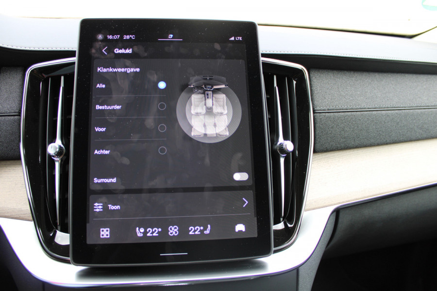 Volvo XC90 2.0 T8 Plug-in hybrid AWD Plus Dark | Nieuw Model | Panoramadak | H&K | 360 Camera | Leder | 21 ''