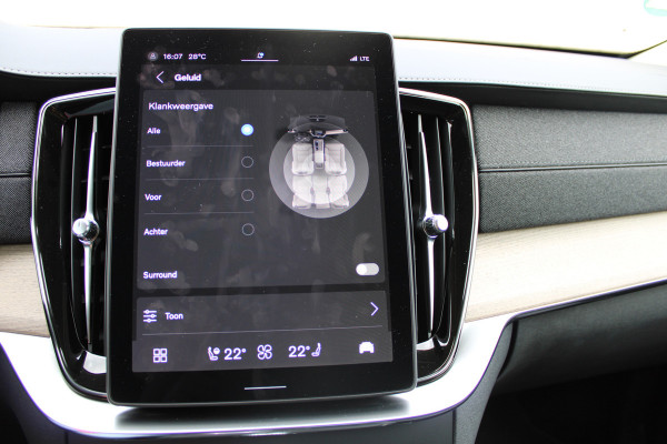 Volvo XC90 2.0 T8 Plug-in hybrid AWD Plus Dark | Nieuw Model | Panoramadak | H&K | 360 Camera | Leder | 21 ''