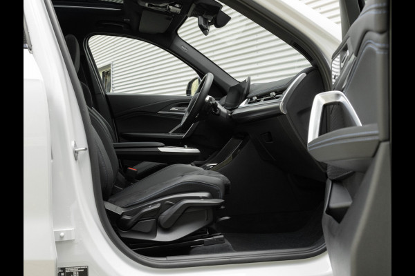 BMW X1 sDrive18i M-Sport Pro - Pano - Trekhaak - Driving Ass Plus - Harman Kardon