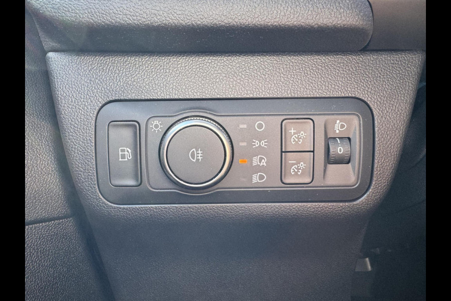 Ford Kuga 2.5 PHEV ST-Line 243pk  | Nieuw model! | Wegklapbare trekhaak | Winter Pack | 2.100 kg trekgewicht