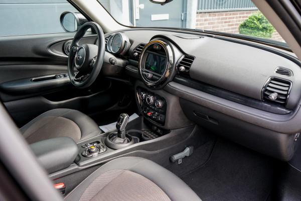 MINI Clubman 1.5 Cooper Business Pakket MINI Clubman 1.5 Cooper Business Pakket