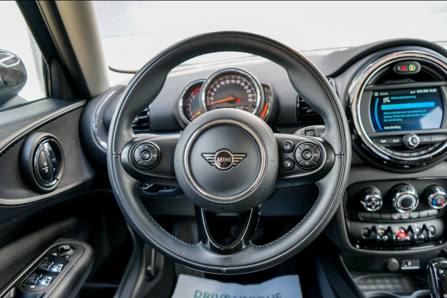 MINI Clubman 1.5 Cooper Business Pakket MINI Clubman 1.5 Cooper Business Pakket