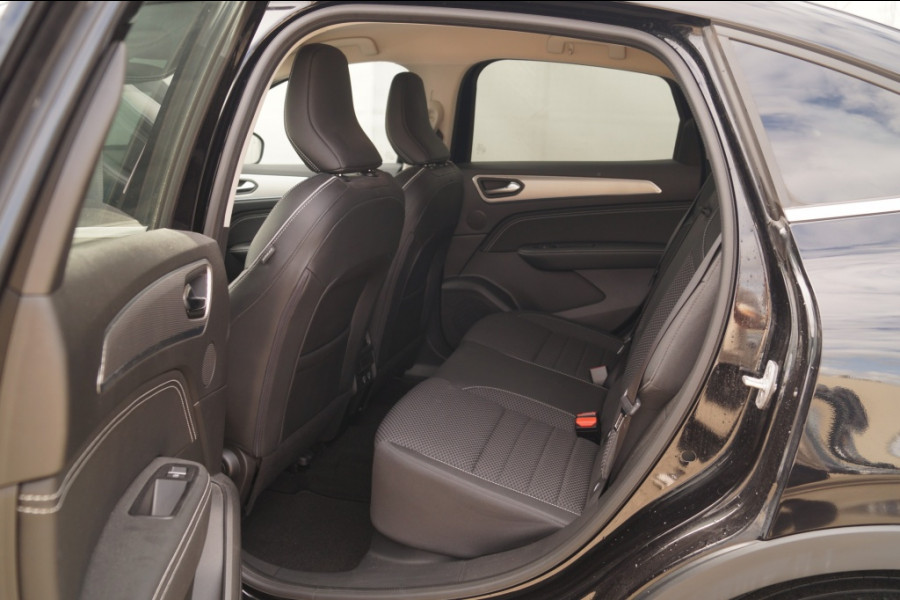 Renault Arkana 1.6 E-Tech Hybrid Automaat Intens -NAVI-ECC- Renault Arkana 1.6 E-Tech Hybrid Automaat Intens -NAVI-ECC-