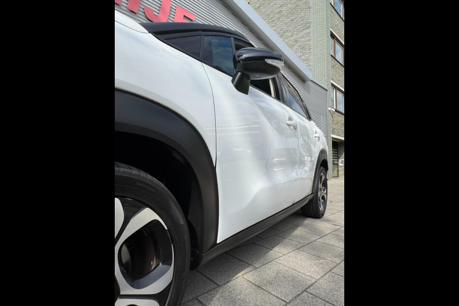 Citroën C3 Aircross 1.2 PureTech S&S Shine - AUTOMAAT I Navigatie / Apple CarPlay I LED I PDC I Sport velgen I Dealer onderhouden