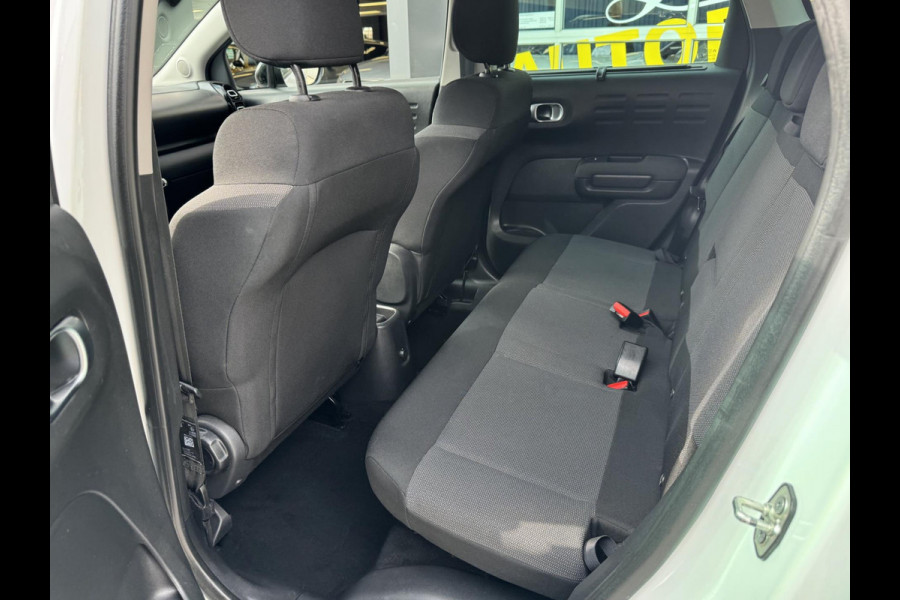 Citroën C3 Aircross 1.2 PureTech S&S Shine - AUTOMAAT I Navigatie / Apple CarPlay I LED I PDC I Sport velgen I Dealer onderhouden