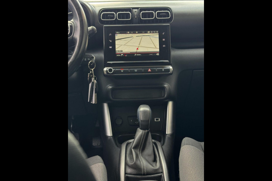 Citroën C3 Aircross 1.2 PureTech S&S Shine - AUTOMAAT I Navigatie / Apple CarPlay I LED I PDC I Sport velgen I Dealer onderhouden