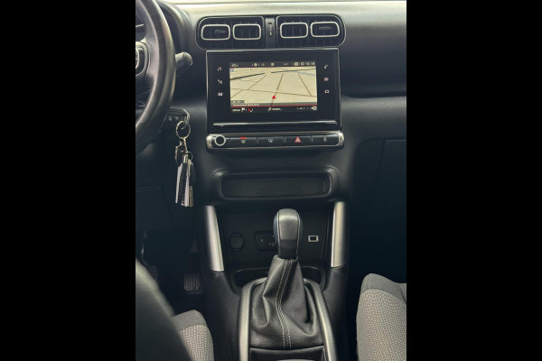 Citroën C3 Aircross 1.2 PureTech S&S Shine - AUTOMAAT I Navigatie / Apple CarPlay I LED I PDC I Sport velgen I Dealer onderhouden