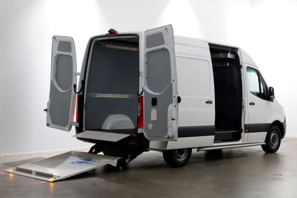 Mercedes-Benz Sprinter 315 CDI 150pk RWD 9G Automaat L2H2 Laadklep Airco/Camera/Navi 05-2021