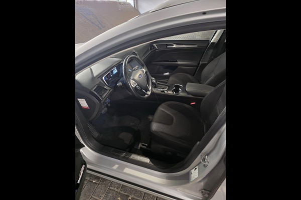 Ford Mondeo Wagon 2.0 IVCT HEV Titanium 187pk Automaat | Lichtmetaal | Navigatie | Apple Carplay / Android auto | Climate control