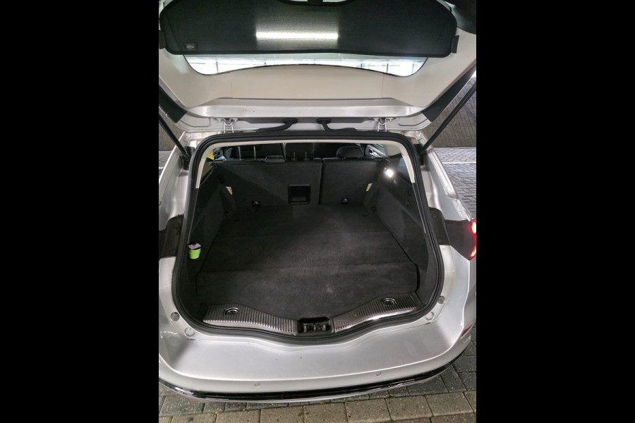 Ford Mondeo Wagon 2.0 IVCT HEV Titanium 187pk Automaat | Lichtmetaal | Navigatie | Apple Carplay / Android auto | Climate control