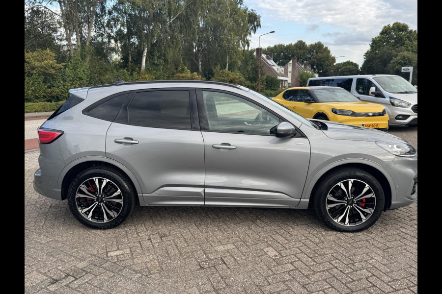 Ford Kuga 2.5 PHEV ST-Line X 225pk Panoramadak | Adaptieve Cruise | Winterpack | 19 inch  | Dealer onderhouden