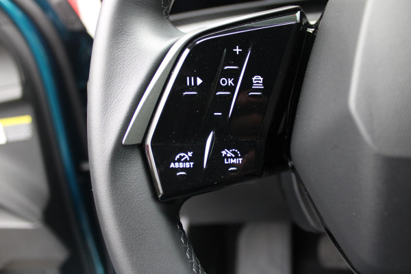 Peugeot 3008 1.2 Hybrid 145PK ALLURE AUTOMAAT | COMFORT STOELEN | STOEL / STUUR VERWARMING | DODEHOEK DETECTIE | 360° CAMERA | NAVIGATIE | 19" LICHTMETALEN VELGEN | DRAADLOOS APPLE CARPLAY / ANDROID AUTO | |