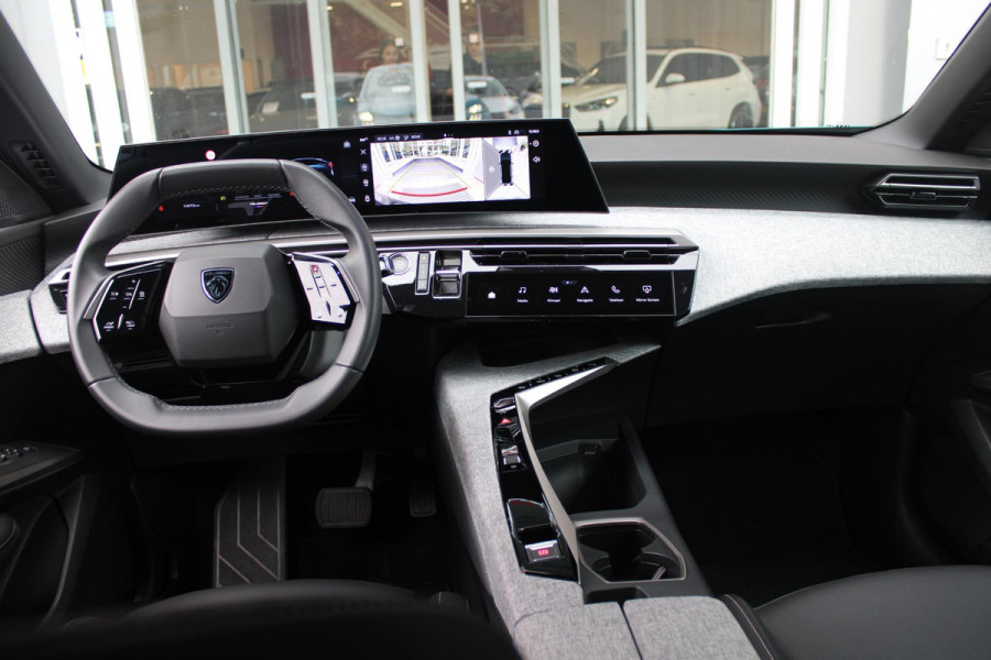 Peugeot 3008 1.2 Hybrid 145PK ALLURE AUTOMAAT | COMFORT STOELEN | STOEL / STUUR VERWARMING | DODEHOEK DETECTIE | 360° CAMERA | NAVIGATIE | 19" LICHTMETALEN VELGEN | DRAADLOOS APPLE CARPLAY / ANDROID AUTO | |