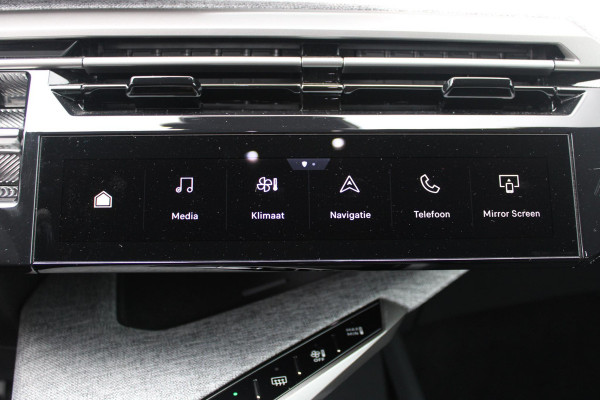 Peugeot 3008 1.2 Hybrid 145PK ALLURE AUTOMAAT | COMFORT STOELEN | STOEL / STUUR VERWARMING | DODEHOEK DETECTIE | 360° CAMERA | NAVIGATIE | 19" LICHTMETALEN VELGEN | DRAADLOOS APPLE CARPLAY / ANDROID AUTO | |