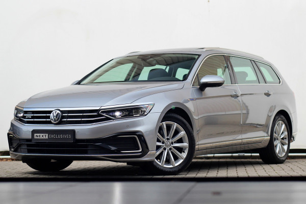 Volkswagen Passat Variant 1.4 TSI PHEV GTE Business | Pano | Trekhaak | Massage | ACC | 360
