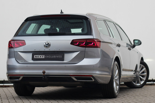 Volkswagen Passat Variant 1.4 TSI PHEV GTE Business | Pano | Trekhaak | Massage | ACC | 360