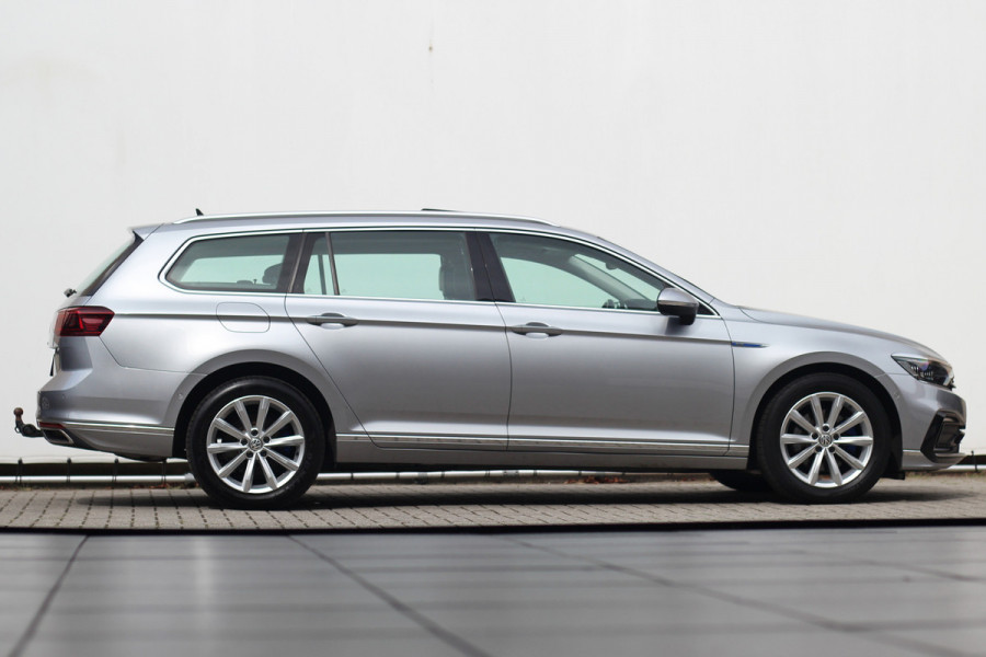 Volkswagen Passat Variant 1.4 TSI PHEV GTE Business | Pano | Trekhaak | Massage | ACC | 360
