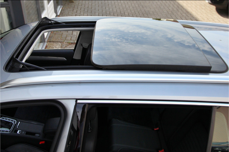 Volkswagen Passat Variant 1.4 TSI PHEV GTE Business | Pano | Trekhaak | Massage | ACC | 360