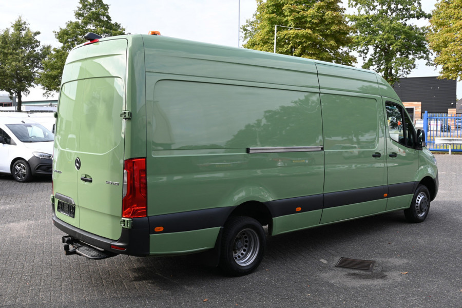 Mercedes-Benz Sprinter 516 CDI L3H2 3500 kg trekhaak, Geveerde stoel, MBUX met camera, Etc.