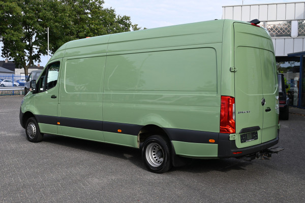 Mercedes-Benz Sprinter 516 CDI L3H2 3500 kg trekhaak, Geveerde stoel, MBUX met camera, Etc.