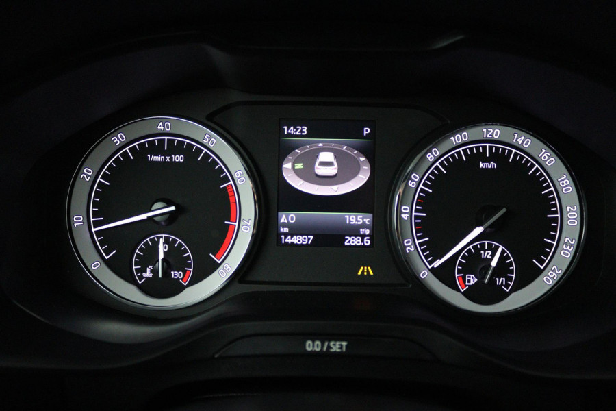 Škoda Kodiaq 1.4 TSI ACT Style Business 7 (TREKHAAK, STOELVERWARMING, CAMERA, CRUISE CONTROL ADAPTIEF, ELEKTR STOELEN)