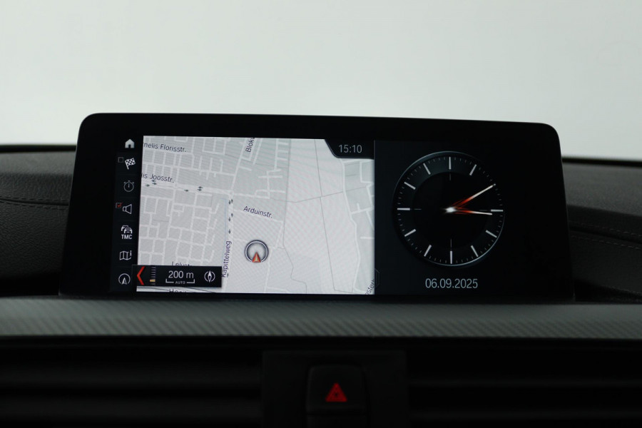 BMW 3 Serie 318i Edition M Sport Shadow Executive (STOELVERWARMING, DIGITALE COCKPIT, NAVIGATIE, LEER, DEALER ONDERHOUDEN)