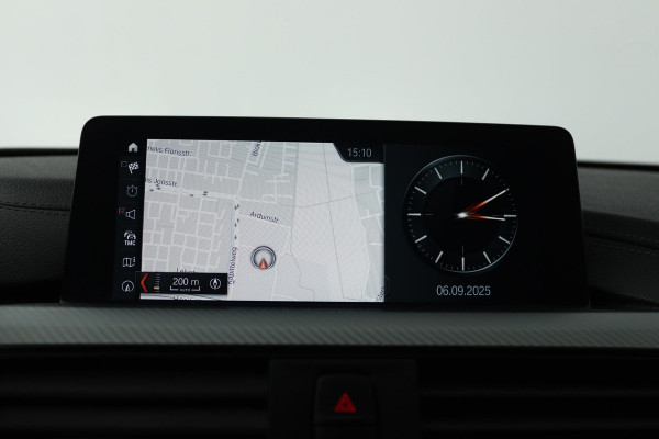 BMW 3 Serie 318i Edition M Sport Shadow Executive (STOELVERWARMING, DIGITALE COCKPIT, NAVIGATIE, LEER, DEALER ONDERHOUDEN)