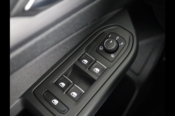 Volkswagen Golf 1.5 eTSI Style 150 pk Automaat (DSG) | Navigatie via App | Parkeersensoren (Park assist) | Achteruitrijcamera | Adaptieve cruise control | Keyless | Stoelverwarming |