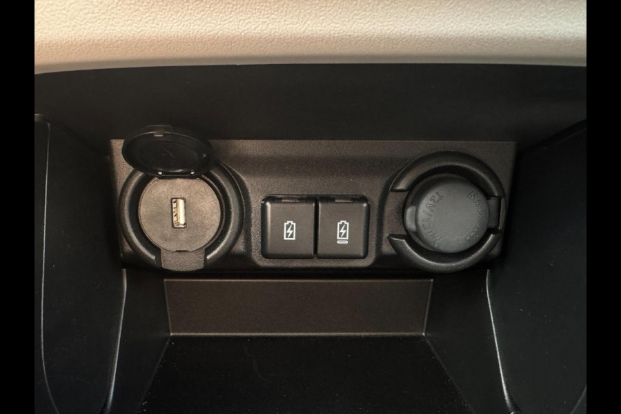 Suzuki Swift 1.2 Style Smart Hybrid NIEUWSTE MODEL / LED / CARPLAY / PDC / ACC / PARELMOER / CAMERA / WARNING SPOTS / LANE ASSIST