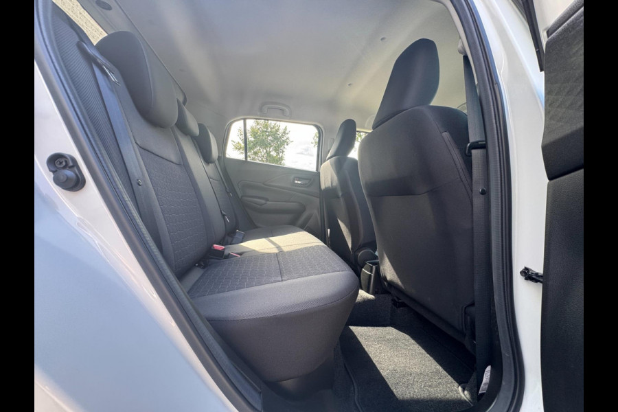 Suzuki Swift 1.2 Style Smart Hybrid NIEUWSTE MODEL / LED / CARPLAY / PDC / ACC / PARELMOER / CAMERA / WARNING SPOTS / LANE ASSIST