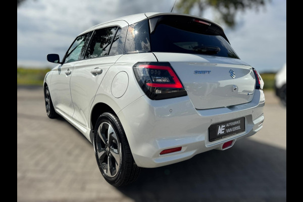 Suzuki Swift 1.2 Style Smart Hybrid NIEUWSTE MODEL / LED / CARPLAY / PDC / ACC / PARELMOER / CAMERA / WARNING SPOTS / LANE ASSIST