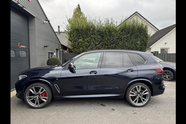 BMW X5 M50i High Executive | Panoramadak | 360* Camera | Sky Lounge | Bowers & Wilkins | Carbon |  Head-Up Display | BMW X5 M50i High Executive | Panoramadak | 360* Camera | Sky Lounge | Bowers & Wilkins | Carbon |  Head-Up Display |