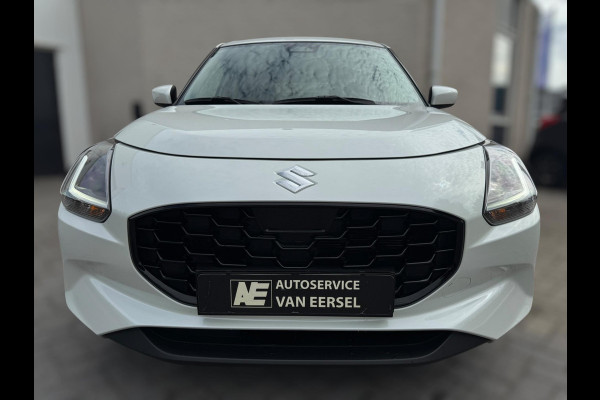 Suzuki Swift 1.2 Style Smart Hybrid NIEUWSTE MODEL / LED / CARPLAY / PDC / ACC / PARELMOER / CAMERA / WARNING SPOTS / LANE ASSIST