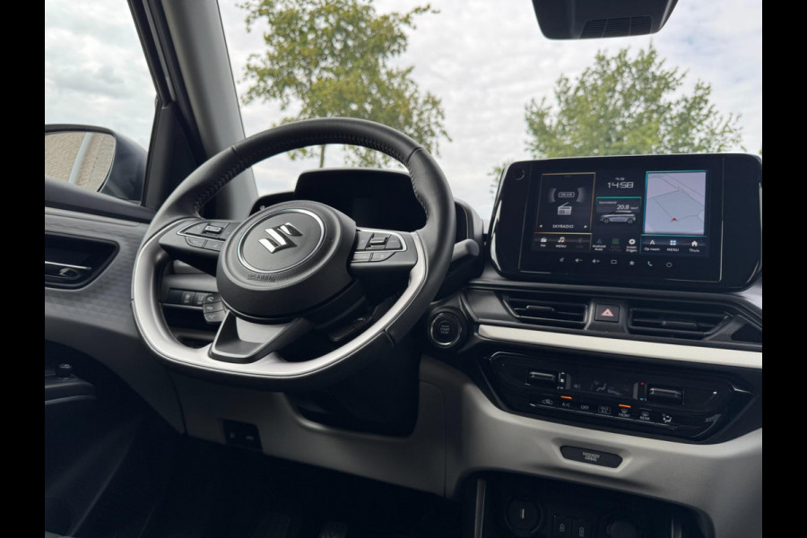 Suzuki Swift 1.2 Style Smart Hybrid NIEUWSTE MODEL / LED / CARPLAY / PDC / ACC / PARELMOER / CAMERA / WARNING SPOTS / LANE ASSIST