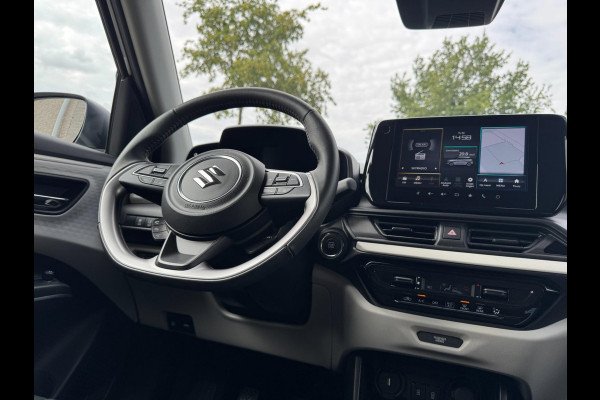 Suzuki Swift 1.2 Style Smart Hybrid NIEUWSTE MODEL / LED / CARPLAY / PDC / ACC / PARELMOER / CAMERA / WARNING SPOTS / LANE ASSIST