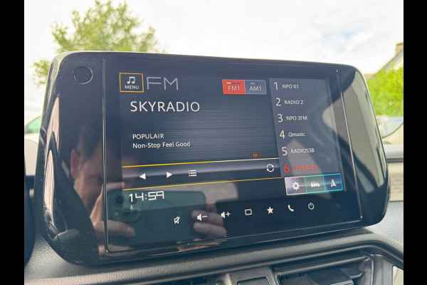 Suzuki Swift 1.2 Style Smart Hybrid NIEUWSTE MODEL / LED / CARPLAY / PDC / ACC / PARELMOER / CAMERA / WARNING SPOTS / LANE ASSIST