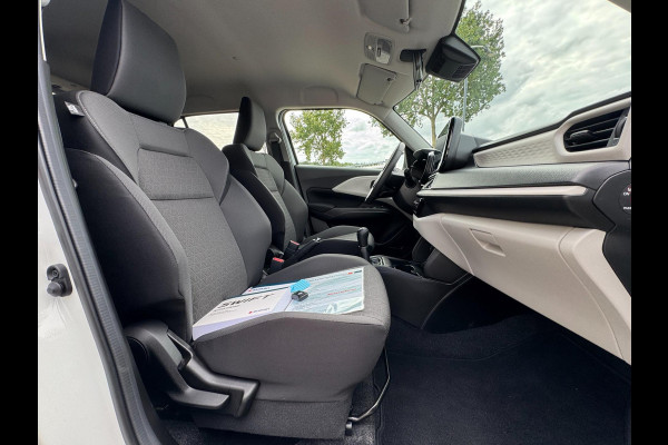 Suzuki Swift 1.2 Style Smart Hybrid NIEUWSTE MODEL / LED / CARPLAY / PDC / ACC / PARELMOER / CAMERA / WARNING SPOTS / LANE ASSIST
