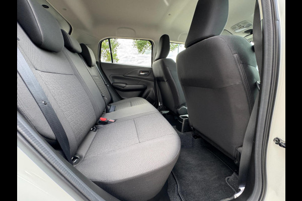 Suzuki Swift 1.2 Style Smart Hybrid NIEUWSTE MODEL / LED / CARPLAY / PDC / ACC / PARELMOER / CAMERA / WARNING SPOTS / LANE ASSIST