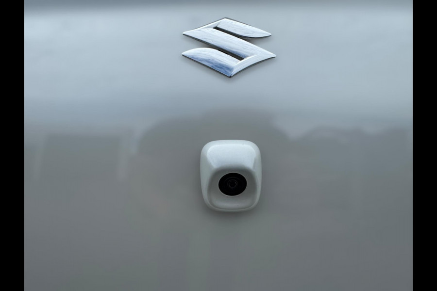 Suzuki Swift 1.2 Style Smart Hybrid NIEUWSTE MODEL / LED / CARPLAY / PDC / ACC / PARELMOER / CAMERA / WARNING SPOTS / LANE ASSIST
