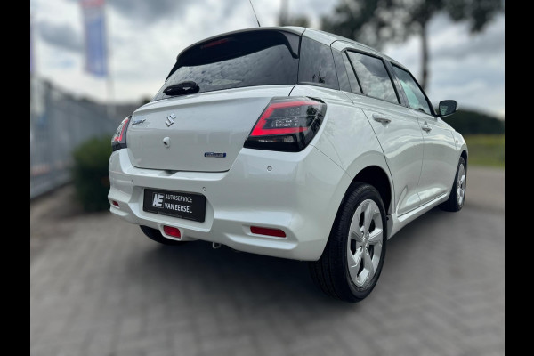 Suzuki Swift 1.2 Style Smart Hybrid NIEUWSTE MODEL / LED / CARPLAY / PDC / ACC / PARELMOER / CAMERA / WARNING SPOTS / LANE ASSIST