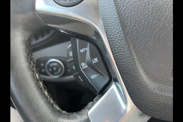 Ford Transit Connect 1.5 EcoBlue L1 Trend | SCI | 100pk | Scherm |  Adaptive Cruise Control | Xenon | Camera | Trekhaak |  Stoel met bankje